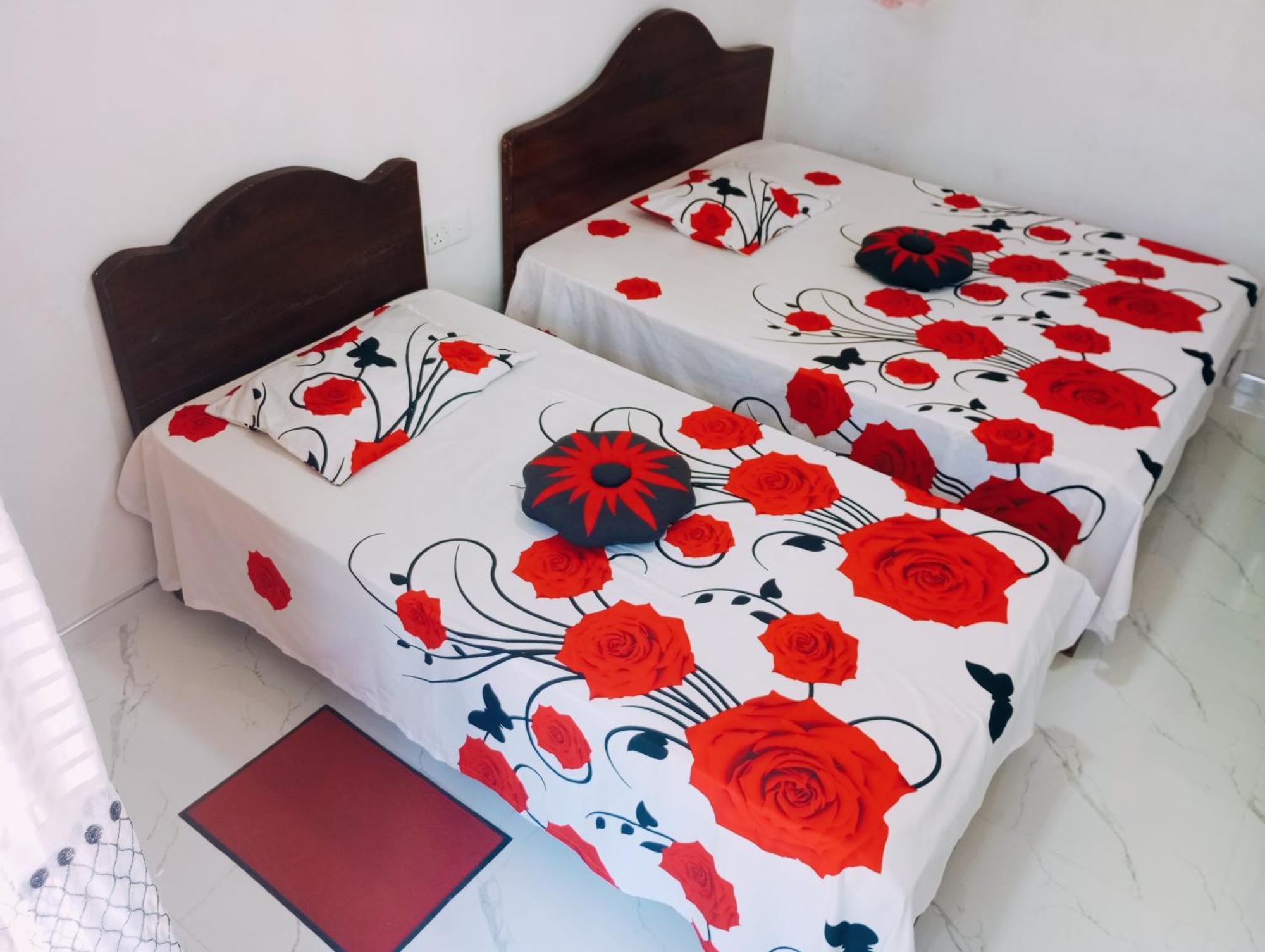 Pleasure Mount Homestay เอลลา ภายนอก รูปภาพ